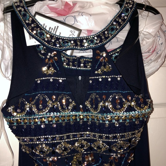 Prom Dress - Picture 1 of 5